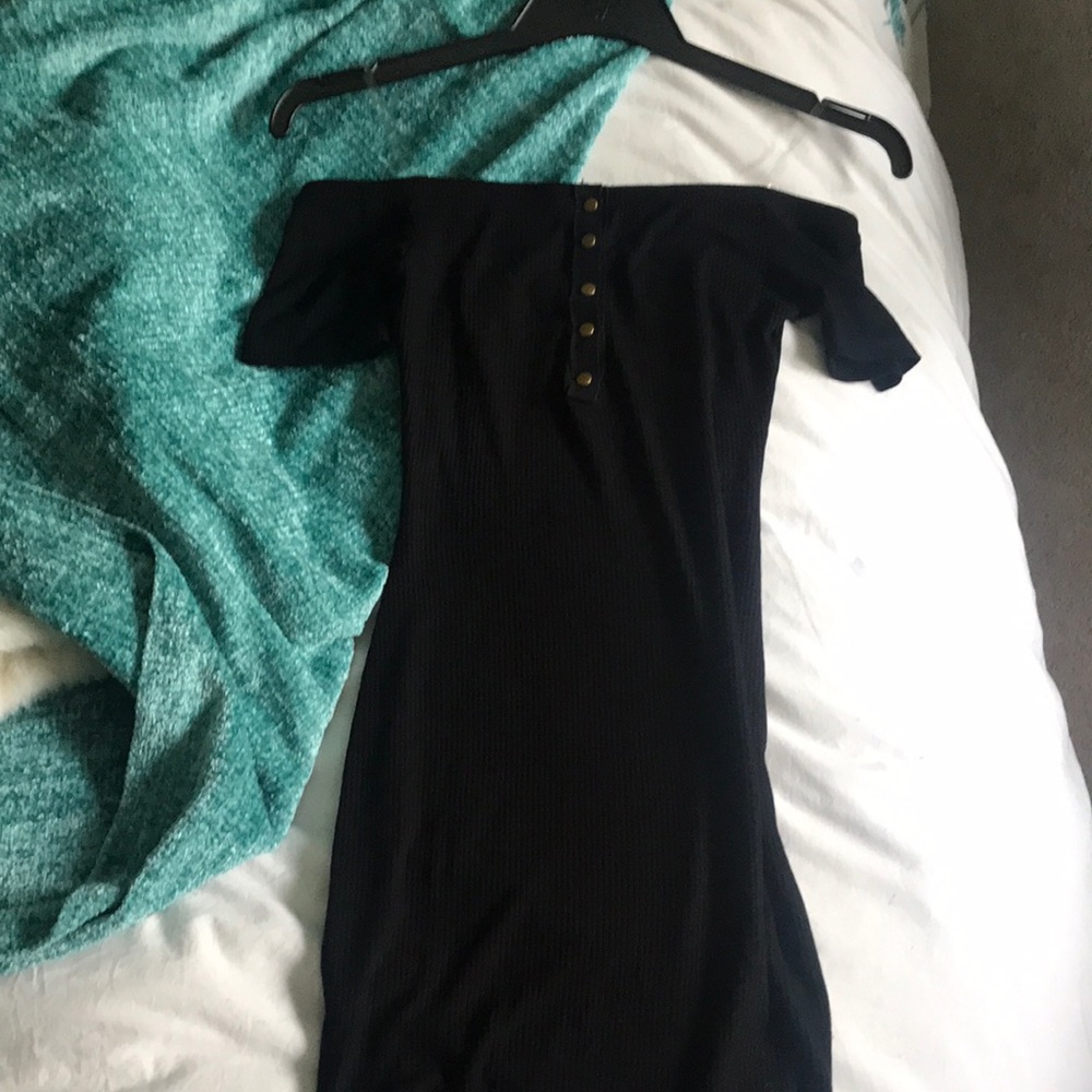 Black Fashion Nova Off the shoulder bodycon dress